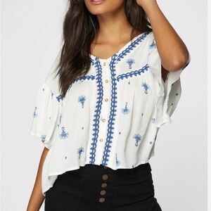 O’NEILL Women's White Boho Embroidered Crop Top with Blue Accents Medium